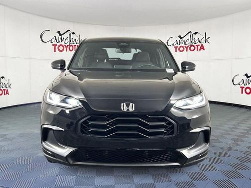 Crystal Black Pearl 2025 Honda HR-V 2WD Sport