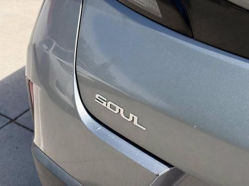 Steel Gray 2023 Kia Soul LX