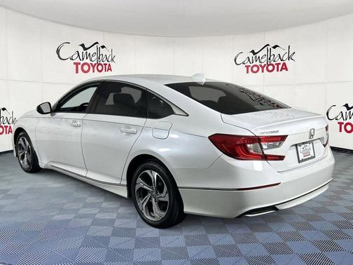 Platinum White Pearl 2018 Honda Accord EX-L