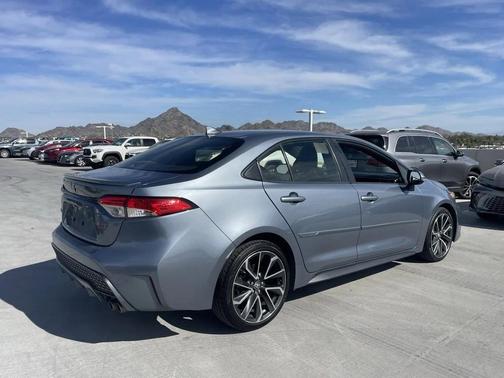 2020 Toyota Corolla SE