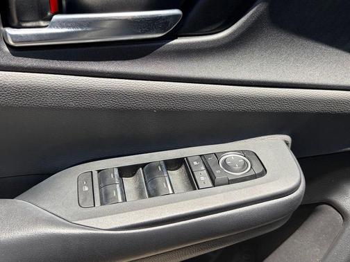 Wind Chill Pearl 2023 Toyota Prius XLE