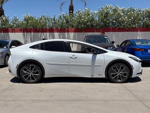 Wind Chill Pearl 2023 Toyota Prius XLE