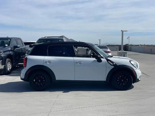 2015 MINI Countryman Cooper S