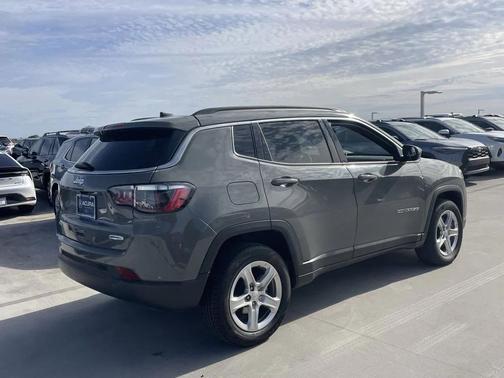 2024 Jeep Compass Latitude