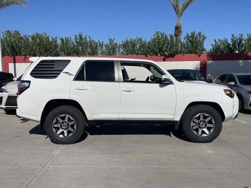 2022 Toyota 4Runner TRD Off Road Premium