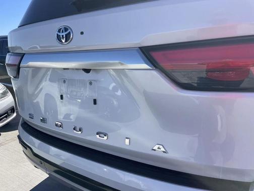 2023 Toyota Sequoia Capstone