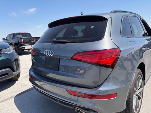 Monsoon Gray Metallic 2015 Audi Q5 3.0 TDI Premium Plus