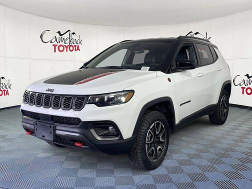 Bright White Clearcoat 2025 Jeep Compass Trailhawk