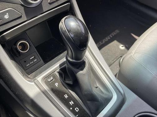 2014 Hyundai ELANTRA Sport