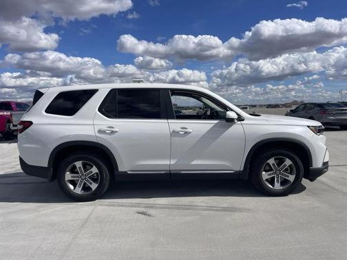 2023 Honda Pilot 2WD EX-L 8 Passenger