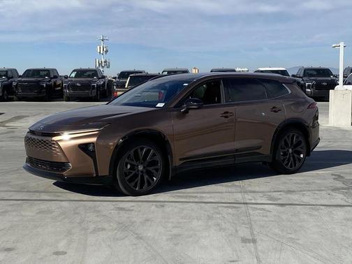 2025 Toyota Crown Signia Limited