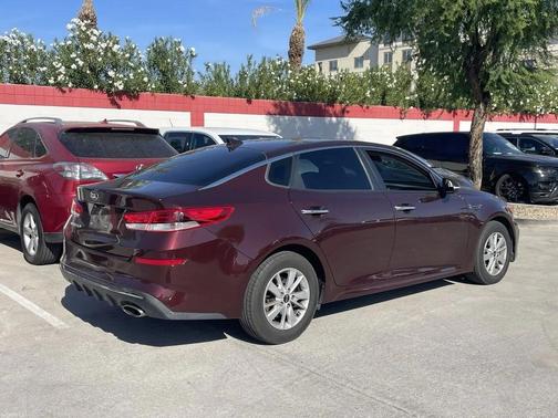 2019 Kia Optima LX