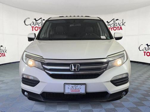 White Diamond Pearl 2017 Honda Pilot EX-L
