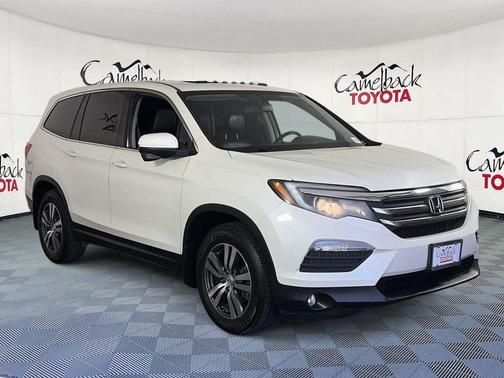 White Diamond Pearl 2017 Honda Pilot EX-L