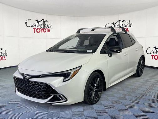 Wind Chill Pearl 2026 Toyota Corolla XSE