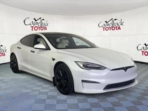 2022 Tesla Model S Base