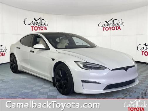 2022 Tesla Model S Base