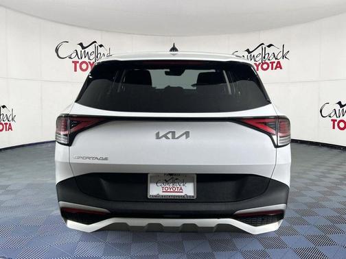 2025 Kia Sportage LX