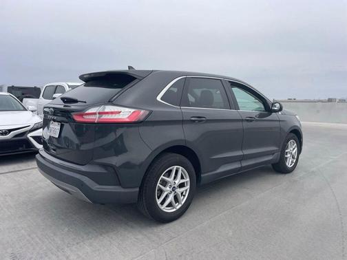 Lithium Gray 2021 Ford Edge SEL