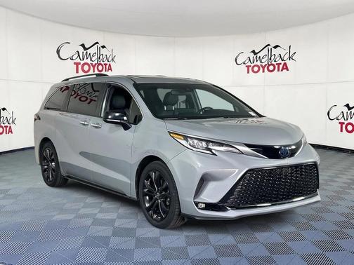 2024 Toyota Sienna XSE 7 Passenger