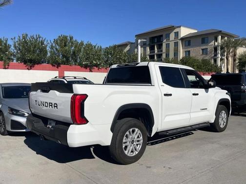 2024 Toyota Tundra SR5