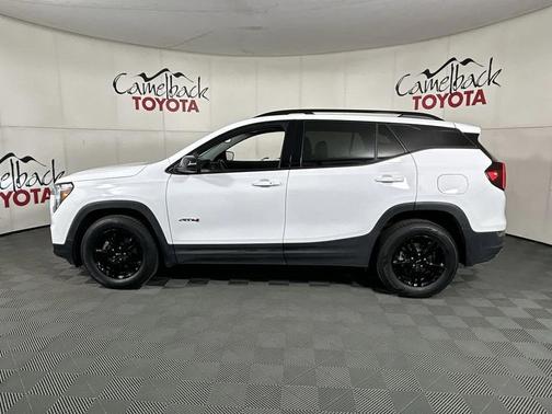 2023 GMC Terrain AWD AT4