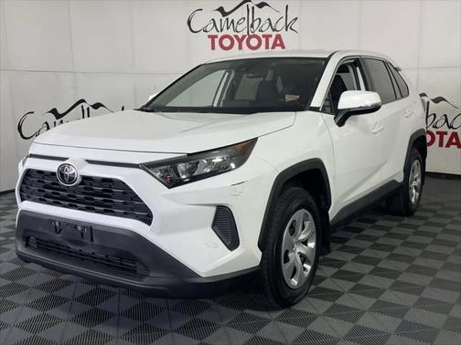 2022 Toyota RAV4 LE