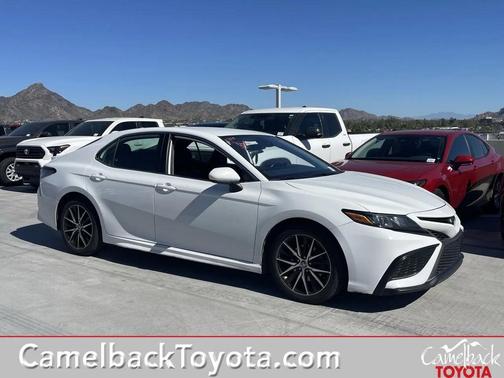 2021 Toyota Camry SE