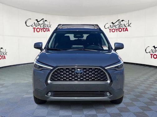 2024 Toyota Corolla Cross XLE
