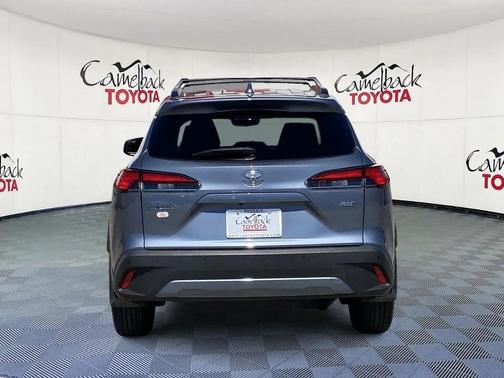 2024 Toyota Corolla Cross XLE