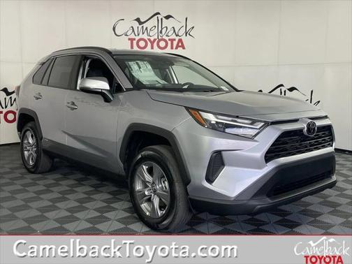 2025 Toyota RAV4 Hybrid XLE