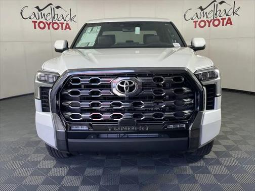 2025 Toyota Tundra Hybrid Platinum