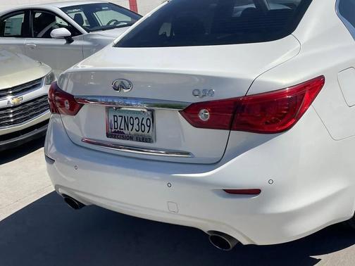 2014 INFINITI Q50 Premium