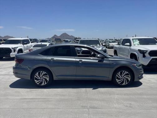 2021 Volkswagen Jetta 1.4T SEL Premium