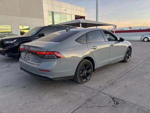 2025 Honda Accord Sport SE 1.5T