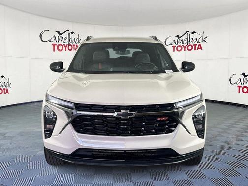 White Sands 2026 Chevrolet Trax FWD 2RS
