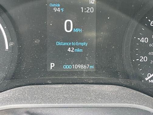 Celestial Silver Metallic 2022 Toyota Sienna LE