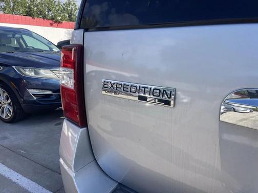 2011 Ford Expedition EL Limited