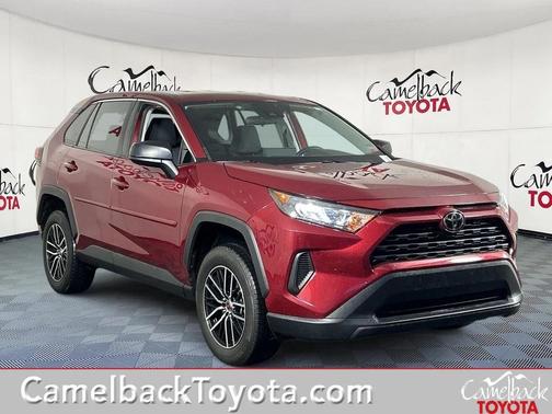 2022 Toyota RAV4 LE