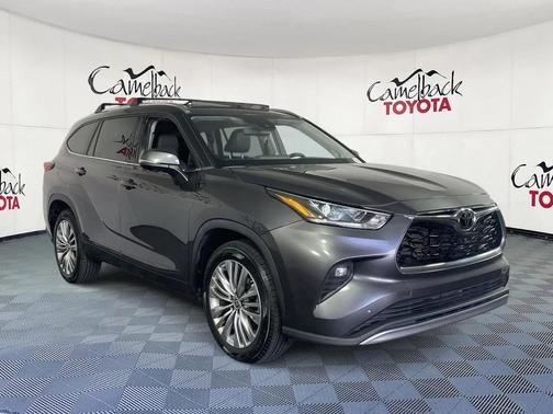 2023 Toyota Highlander Platinum