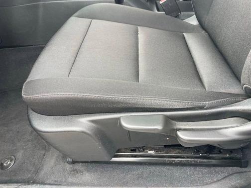 Summit White 2024 Chevrolet Colorado WT