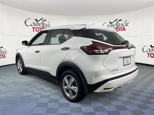2024 Nissan Kicks S