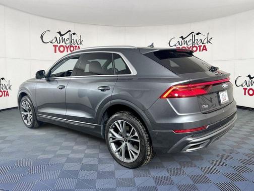 Samurai Gray Metallic 2023 Audi Q8 55 Premium Plus