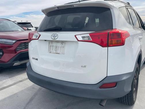 2013 Toyota RAV4 LE