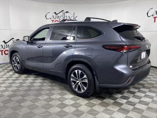 2025 Toyota Highlander XLE