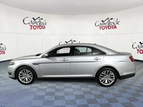 2019 Ford Taurus Limited