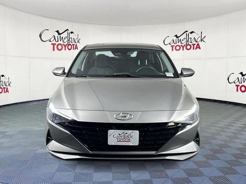 2021 Hyundai ELANTRA SE