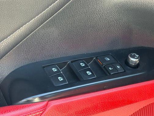 Wind Chill Pearl 2018 Toyota Camry XSE