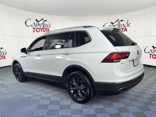 2024 Volkswagen Tiguan 2.0T SE