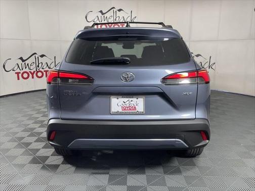 2025 Toyota Corolla Cross XLE